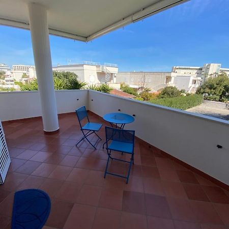 Casamare Lägenhet Torre Canne Exteriör bild